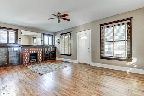 1114 Enos St, Springfield, IL 62702 photo 10