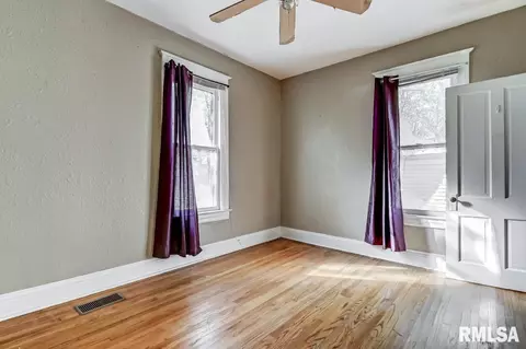1114 Enos St, Springfield, IL 62702 photo 20