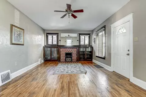 1114 Enos St, Springfield, IL 62702 photo 9