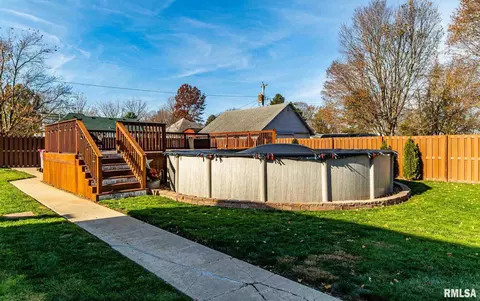 107 N Albert St, Chestnut, IL 62518 photo 36