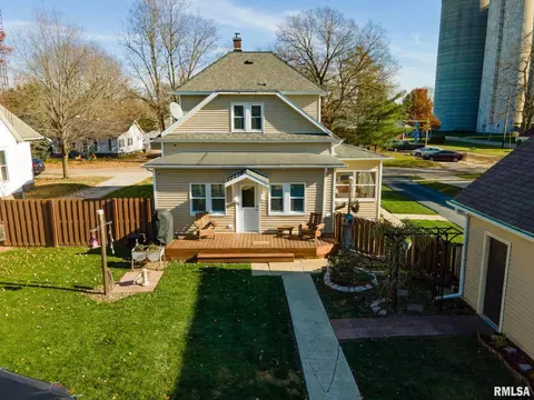 107 N Albert St, Chestnut, IL 62518 photo 31