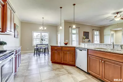 5512 Legacy Ln, Springfield, IL 62711 photo 14