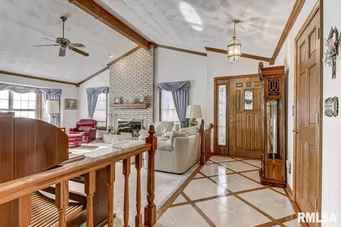 30 Chimney View Ln, Springfield, IL 62707 photo 5