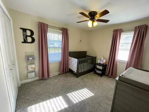 13 Foresters Ln, Springfield, IL 62704 photo 9