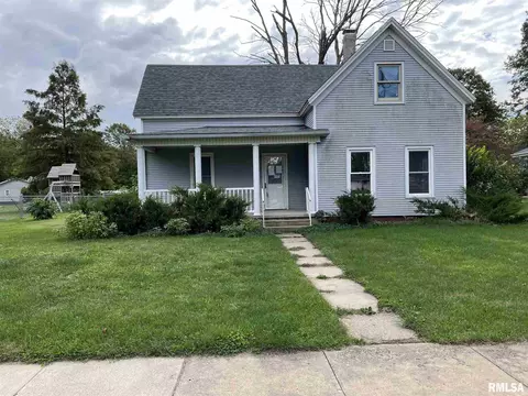 333 W Van Buren, Greenview, IL 62642 photo 1