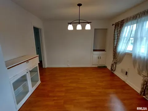 18 Radcliff Rd, Springfield, IL 62703 photo 8
