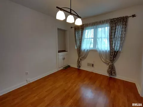 18 Radcliff Rd, Springfield, IL 62703 photo 7