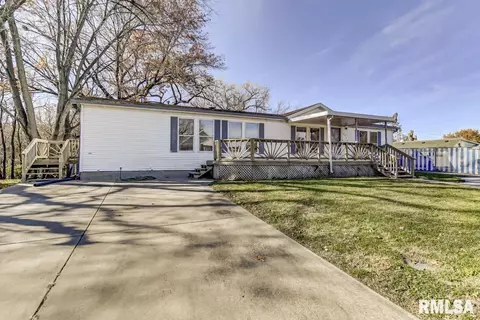 2237 N 3rd St, Springfield, IL 62702 photo 4