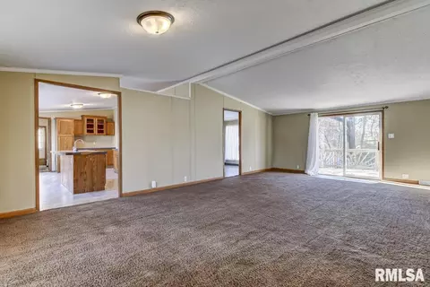 2237 N 3rd St, Springfield, IL 62702 photo 6