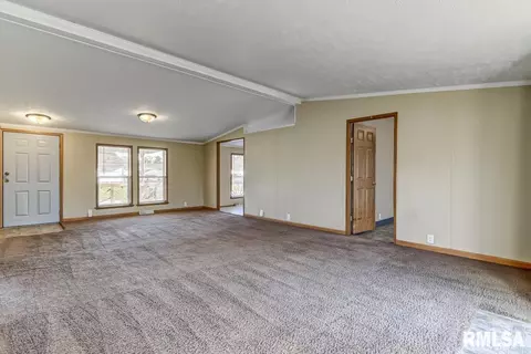 2237 N 3rd St, Springfield, IL 62702 photo 9
