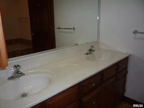 1840 Cherry Rd, Springfield, IL 62704 photo 22