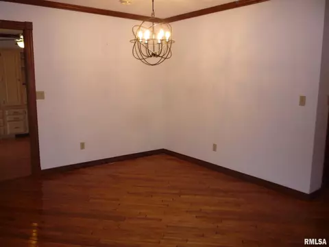 1840 Cherry Rd, Springfield, IL 62704 photo 4