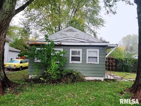 628 N White St, Macomb, IL 61455 photo 1