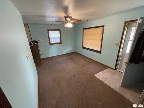 19 Lilac Ln, Springfield, IL 62702 photo 7