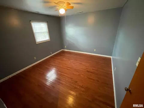 21 Lilac Ln, Springfield, IL 62702 photo 6