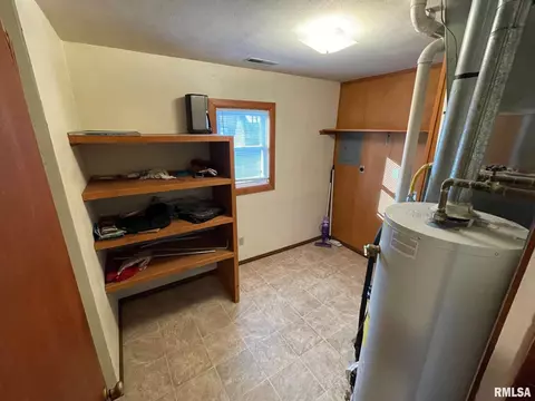 21 Lilac Ln, Springfield, IL 62702 photo 3