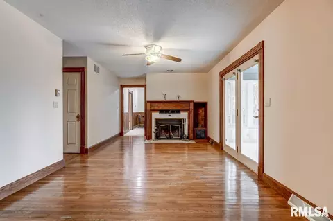889 Riddle Hill Rd, Springfield, IL 62707 photo 27