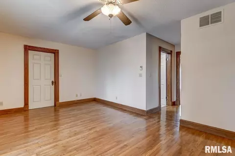 889 Riddle Hill Rd, Springfield, IL 62707 photo 24