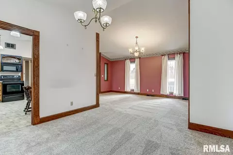 889 Riddle Hill Rd, Springfield, IL 62707 photo 16