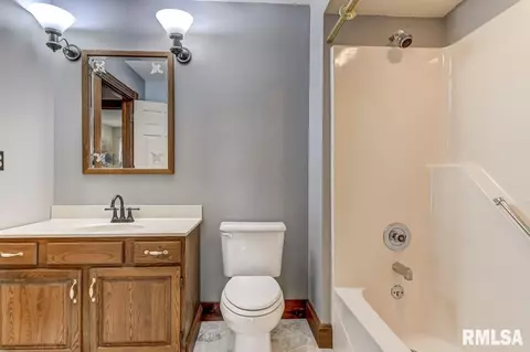 889 Riddle Hill Rd, Springfield, IL 62707 photo 35