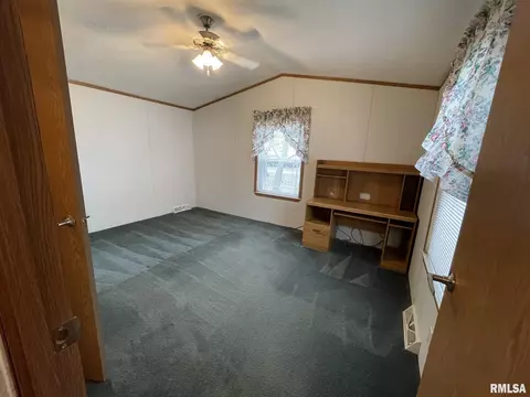 1746 N 30th St, Springfield, IL 62702 photo 10