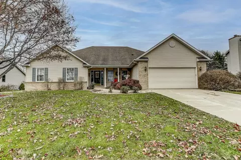 2029 Renwick Dr, Springfield, IL 62704 photo 2