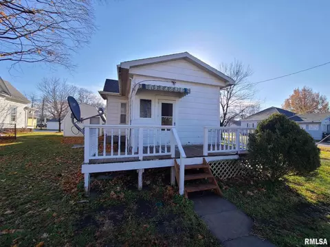201 N Main St, Virginia, IL 62691 photo 15