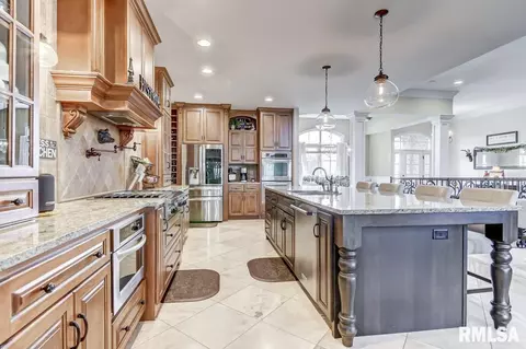 5409 Gentry Rdg, Springfield, IL 62711 photo 8