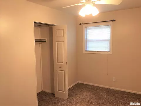 1813 E Bertman Ave, Springfield, IL 62702 photo 12
