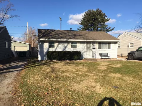 1813 E Bertman Ave, Springfield, IL 62702 photo 1
