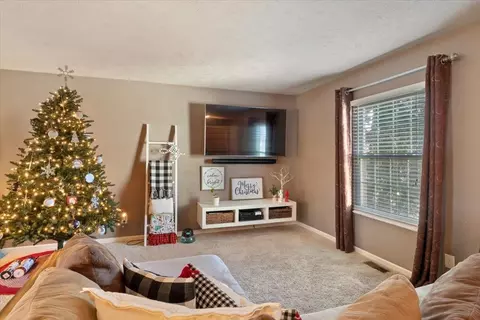 812 Helene St, Springfield, IL 62702 photo 4