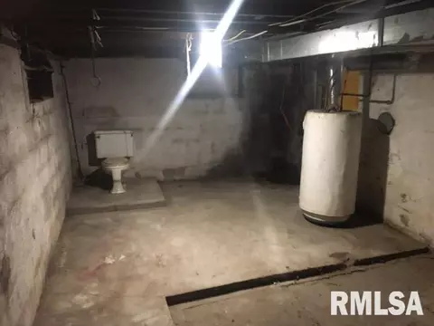 2810 E Keys Ave, Springfield, IL 62702 photo 12