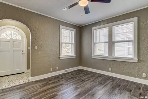 2944 S 4th St, Springfield, IL 62703 photo 7