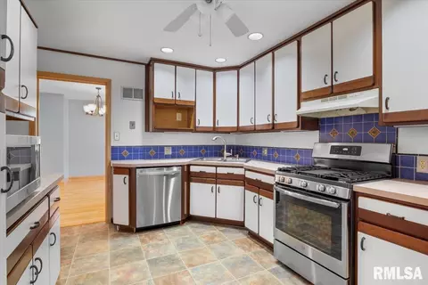 2008 School House Ln, Springfield, IL 62704 photo 11