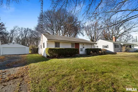 3333 Buckner St, Springfield, IL 62703 photo 1