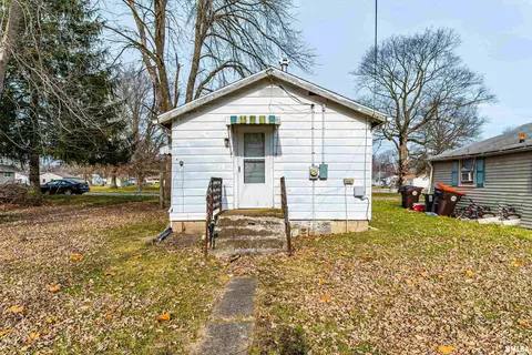 409 9th St, Lincoln, IL 62656 photo 10