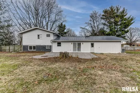 58 Horseshoe Dr, Springfield, IL 62702 photo 32