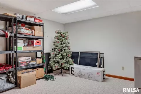 501 Colbrook Dr, Springfield, IL 62702 photo 42
