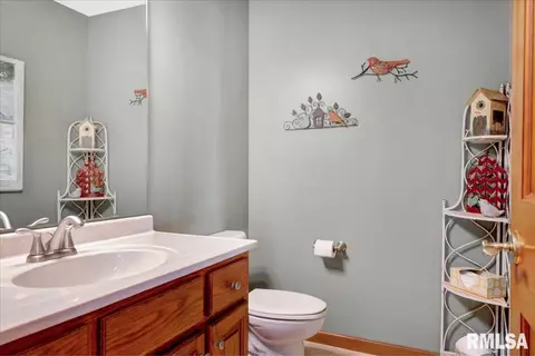 501 Colbrook Dr, Springfield, IL 62702 photo 23