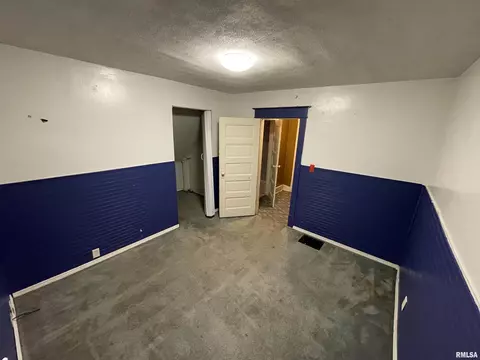 1829 S Spring St, Springfield, IL 62704 photo 11
