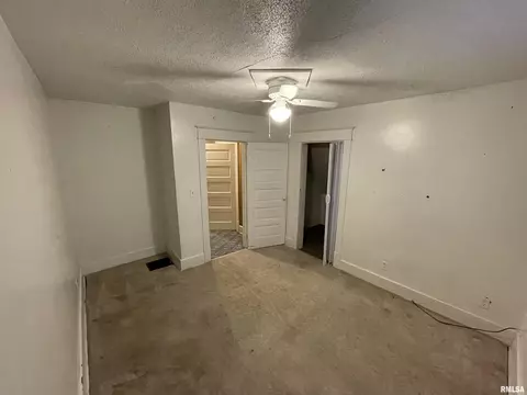 1829 S Spring St, Springfield, IL 62704 photo 14