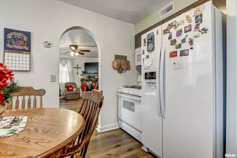 123 Aarup St, Springfield, IL 62703 photo 14