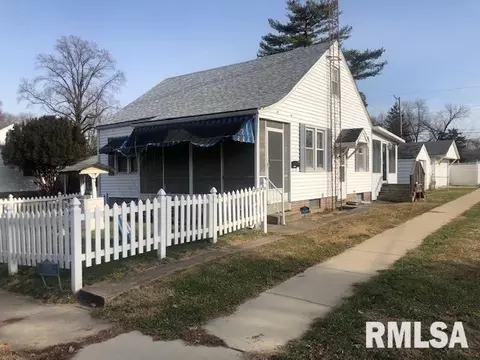2246 S 13th St, Springfield, IL 62703 photo 1