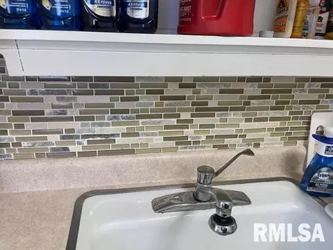 2025 Marland St, Springfield, IL 62702 photo 8