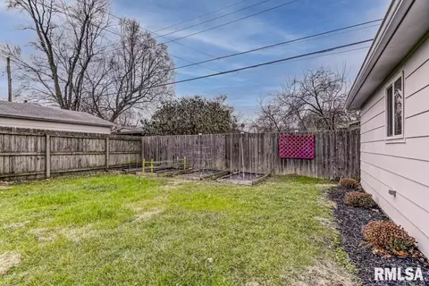 33 Longbow Ln, Springfield, IL 62704 photo 32