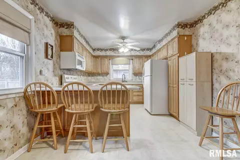 33 Longbow Ln, Springfield, IL 62704 photo 9