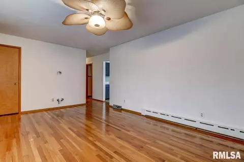 64 Nottingham Rd, Springfield, IL 62704 photo 4