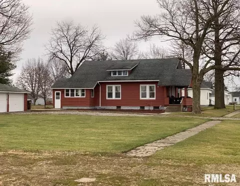 209 E Pine St, Modesto, IL 62667 photo 30