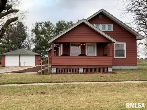 209 E Pine St, Modesto, IL 62667 photo 1