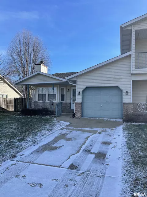 2528 Austin Dr, Springfield, IL 62704 photo 1